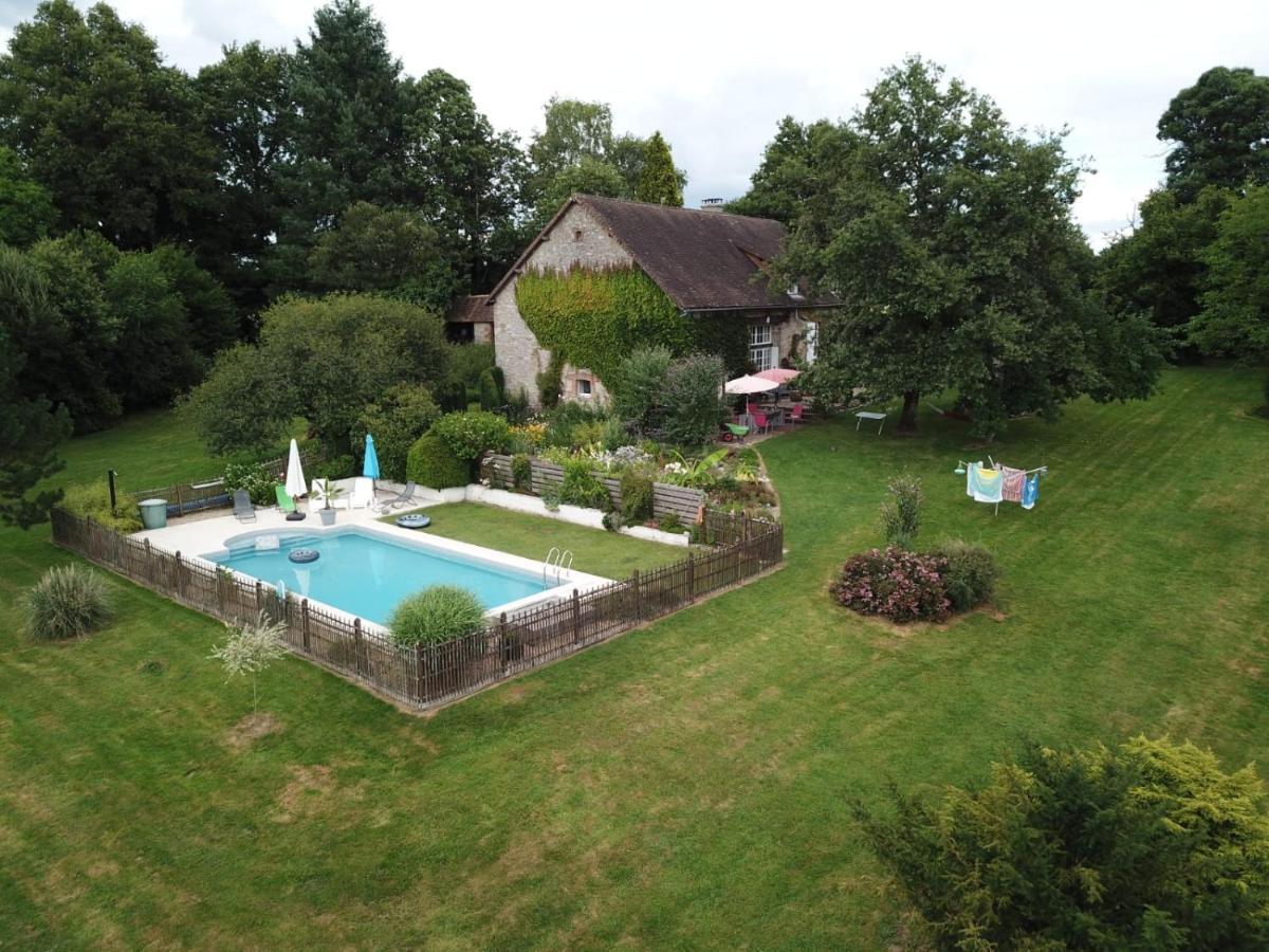 B&B Buddleja Saint-Hilaire-les-Places Buitenkant foto